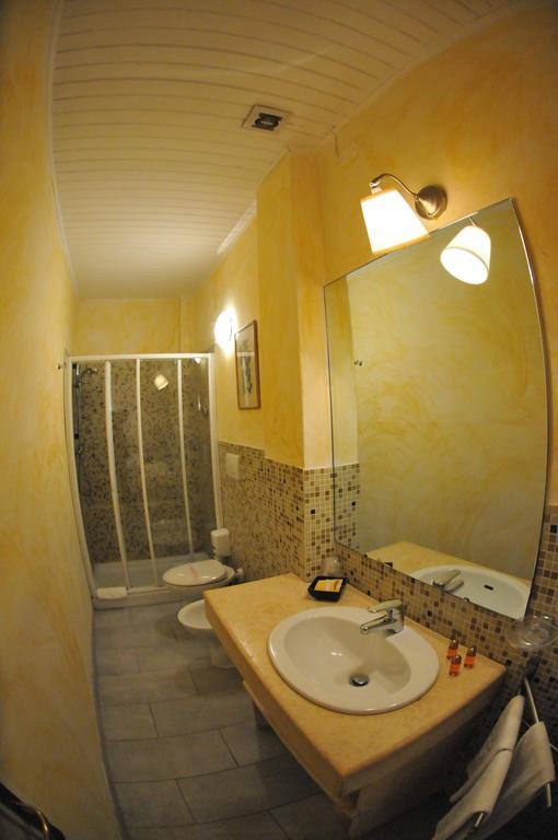 Hotel Atlantic Marina Di Carrara Zimmer foto